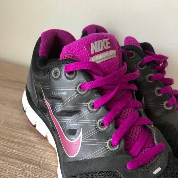 Women’s NIKE Lunar Glide 2 - Picture 2 of 6